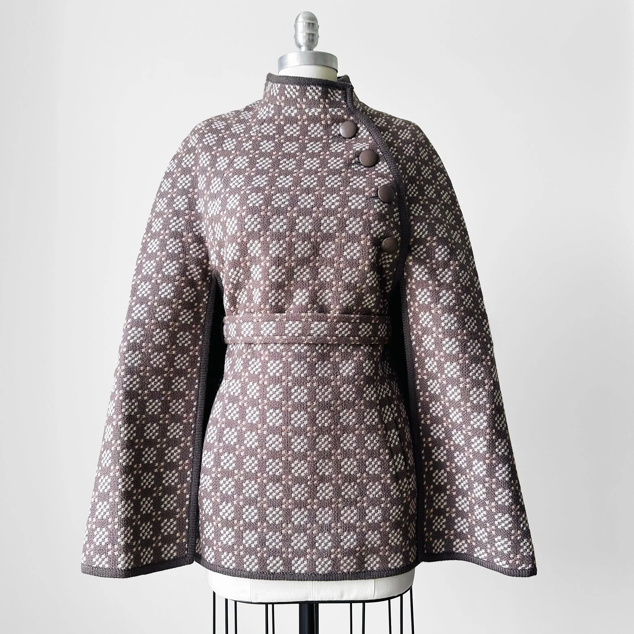 1960s - 1970s Taupe Welsh Wool Belted Patterned Tapestry Cape Jacket - Sz. S/M