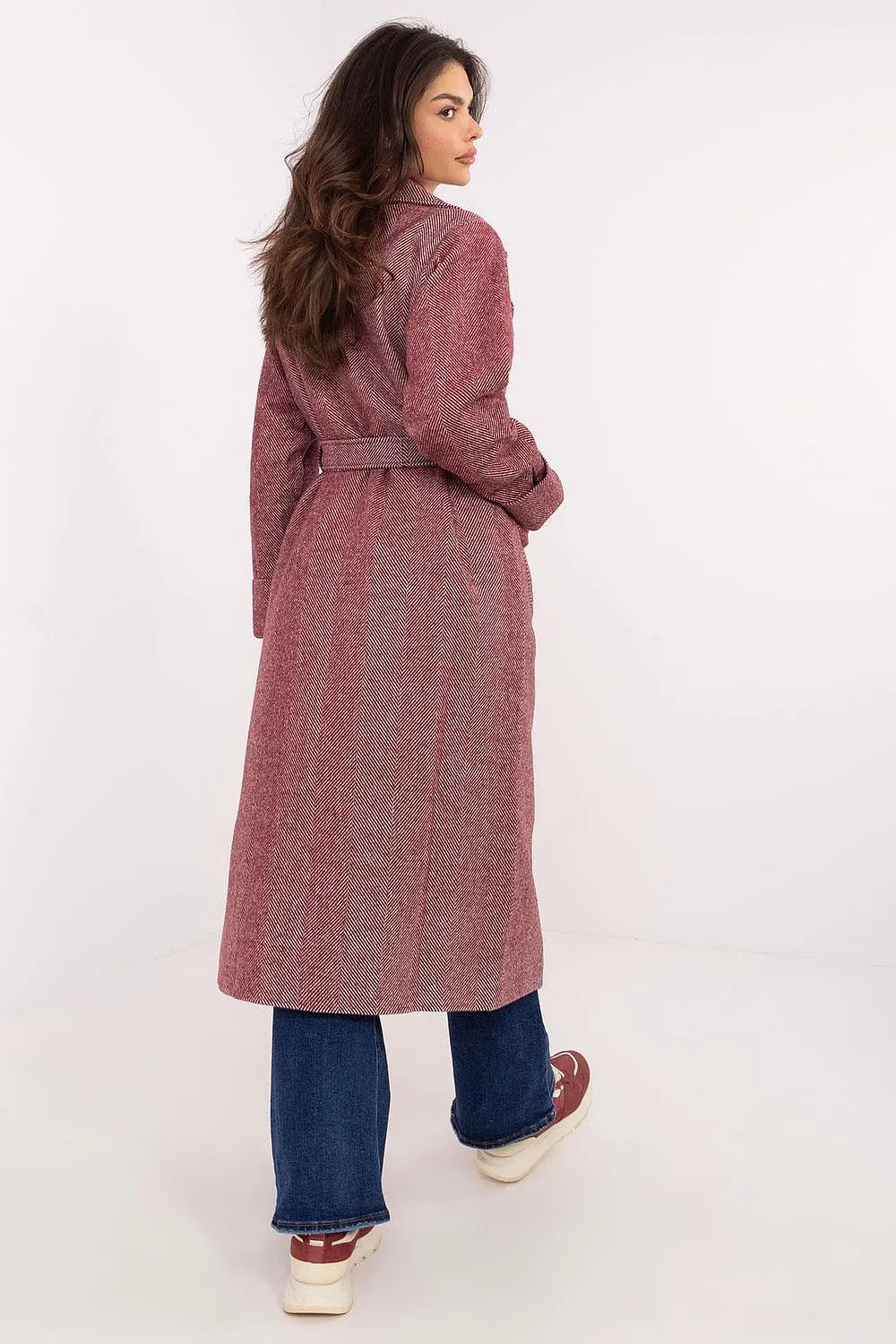 Elegant double-breasted women's coat