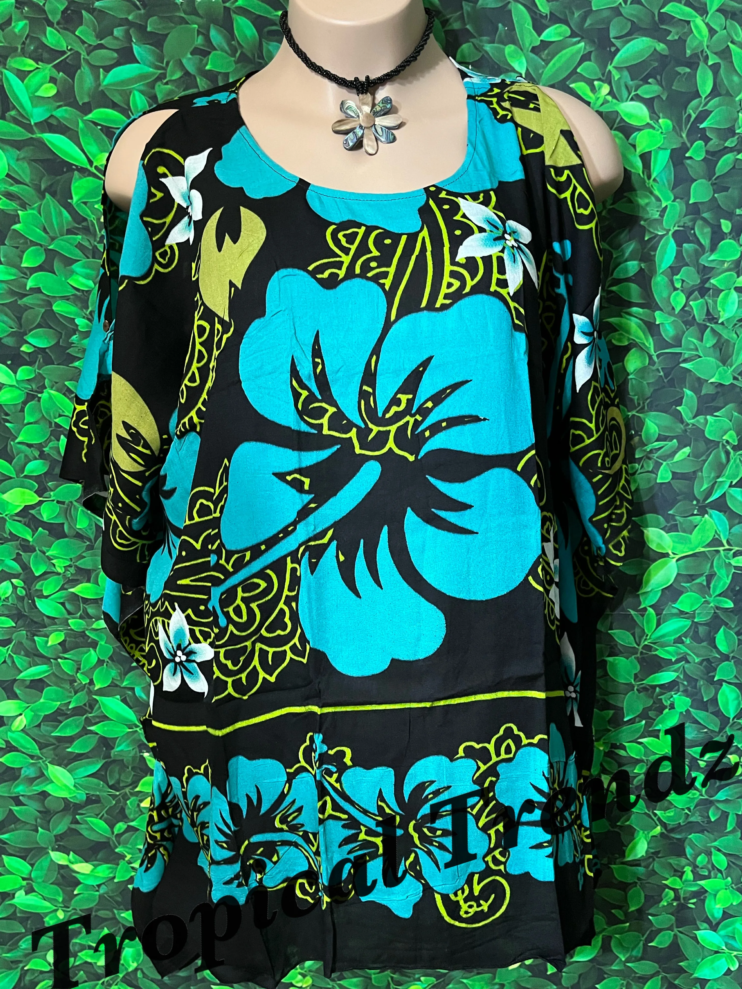 Hibiscus Flower Poncho with Open Shoulder (One Size)