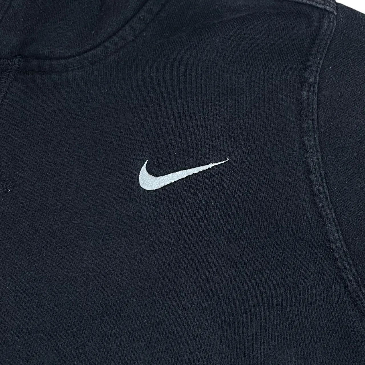 NIKE Classic Essential Embroidered Mini Swoosh Logo Pullover Black Hoodie