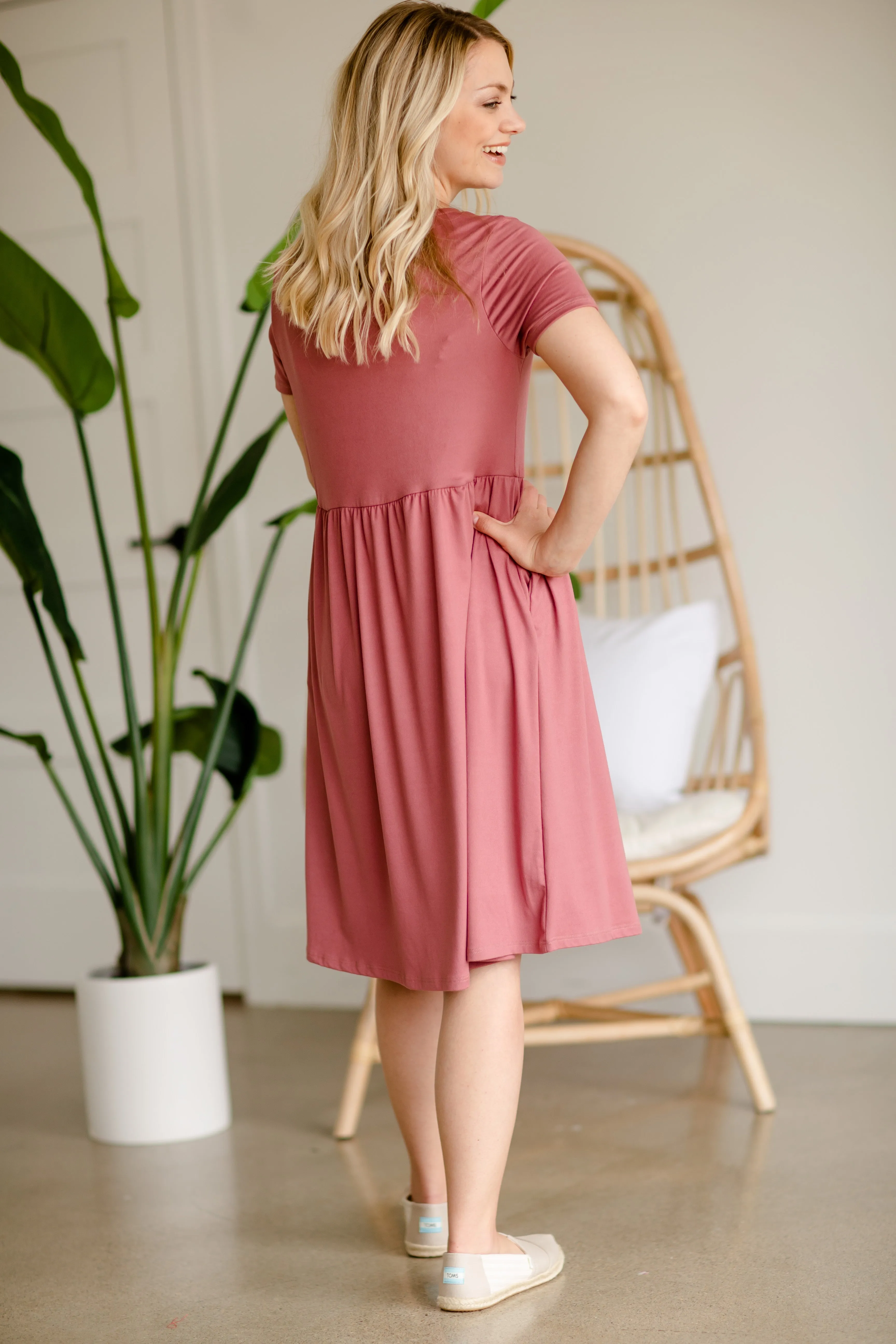 Solid Short Sleeve Midi Dress